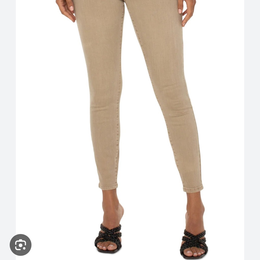 Liverpool Women's Ankle & Cropped Jeans in Tan